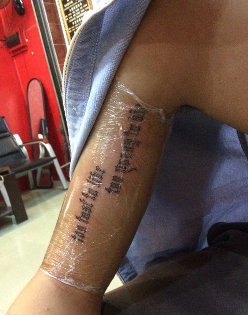 哥特英文纹身图片