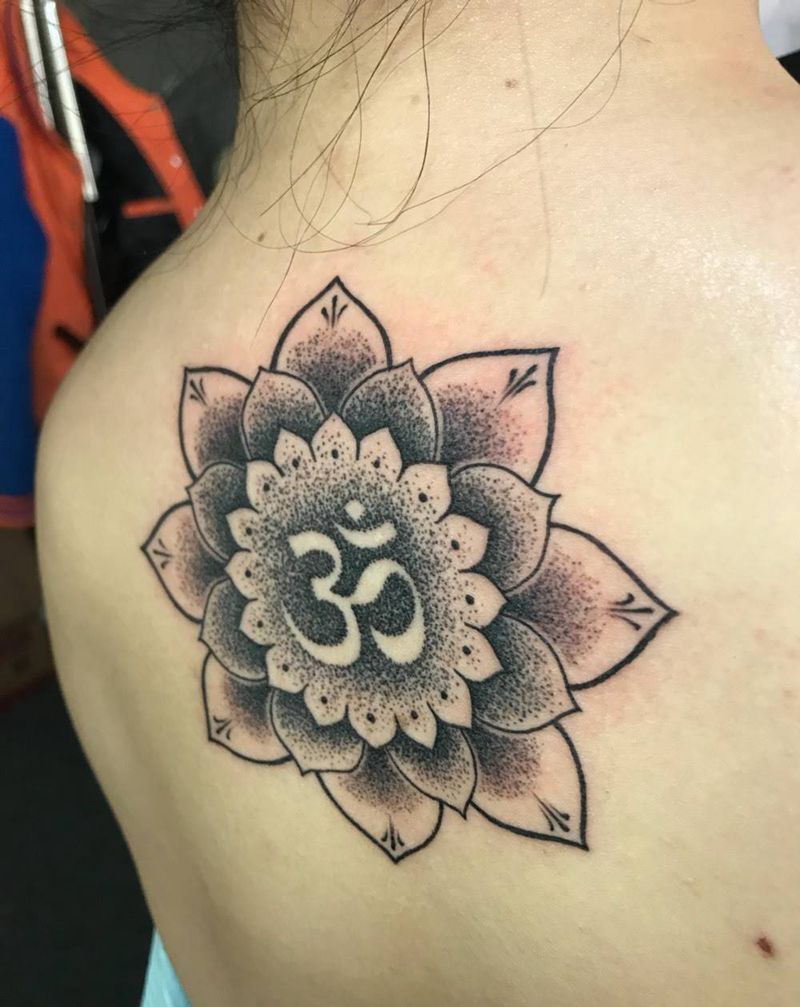 点刺曼陀罗纹身图片