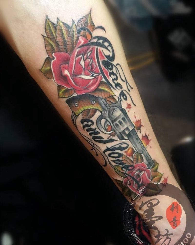 枪花纹身图片_成品手臂欧美字符植物纹身图案