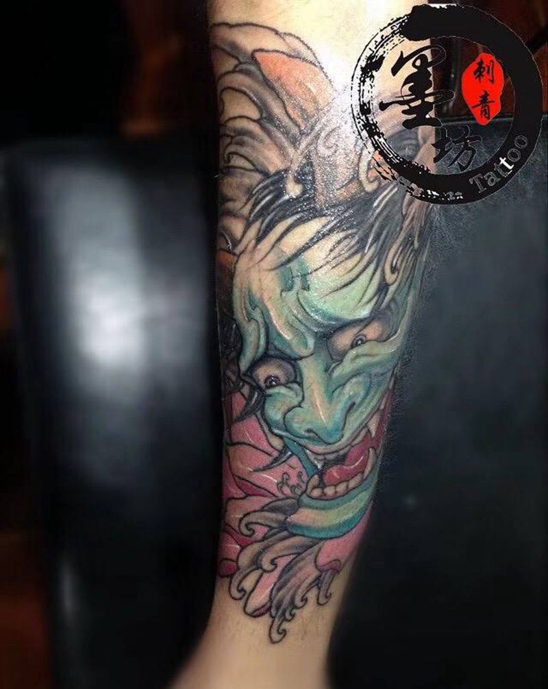 般若纹身图片_成品腿部鬼神纹身图案
