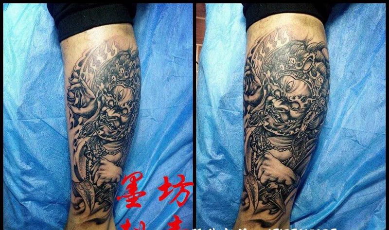 大黑天纹身图片_成品腿部鬼神纹身图案