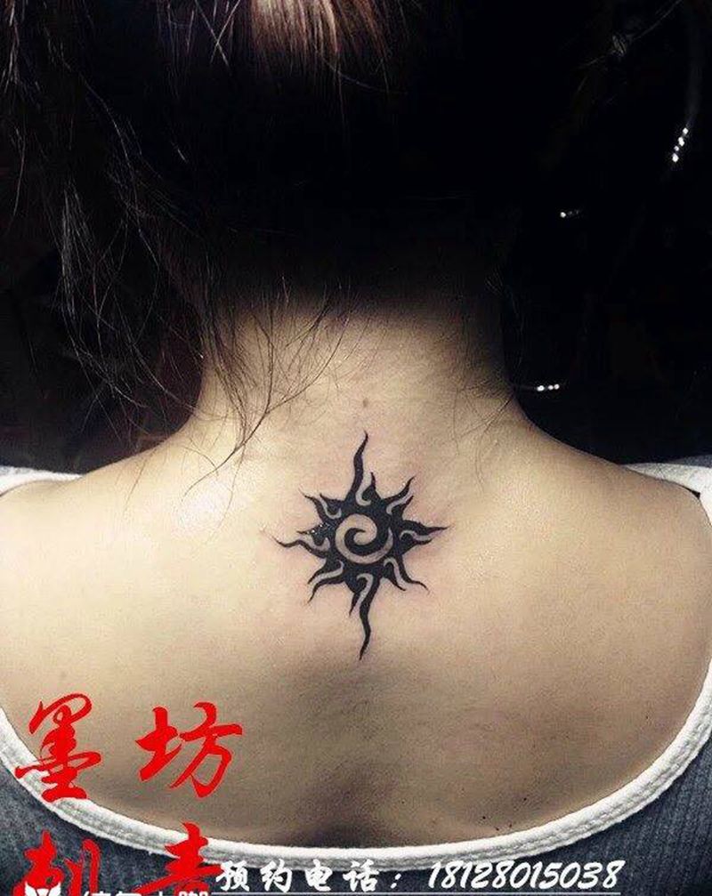 图腾纹身图片_成品颈部图腾纹身图案