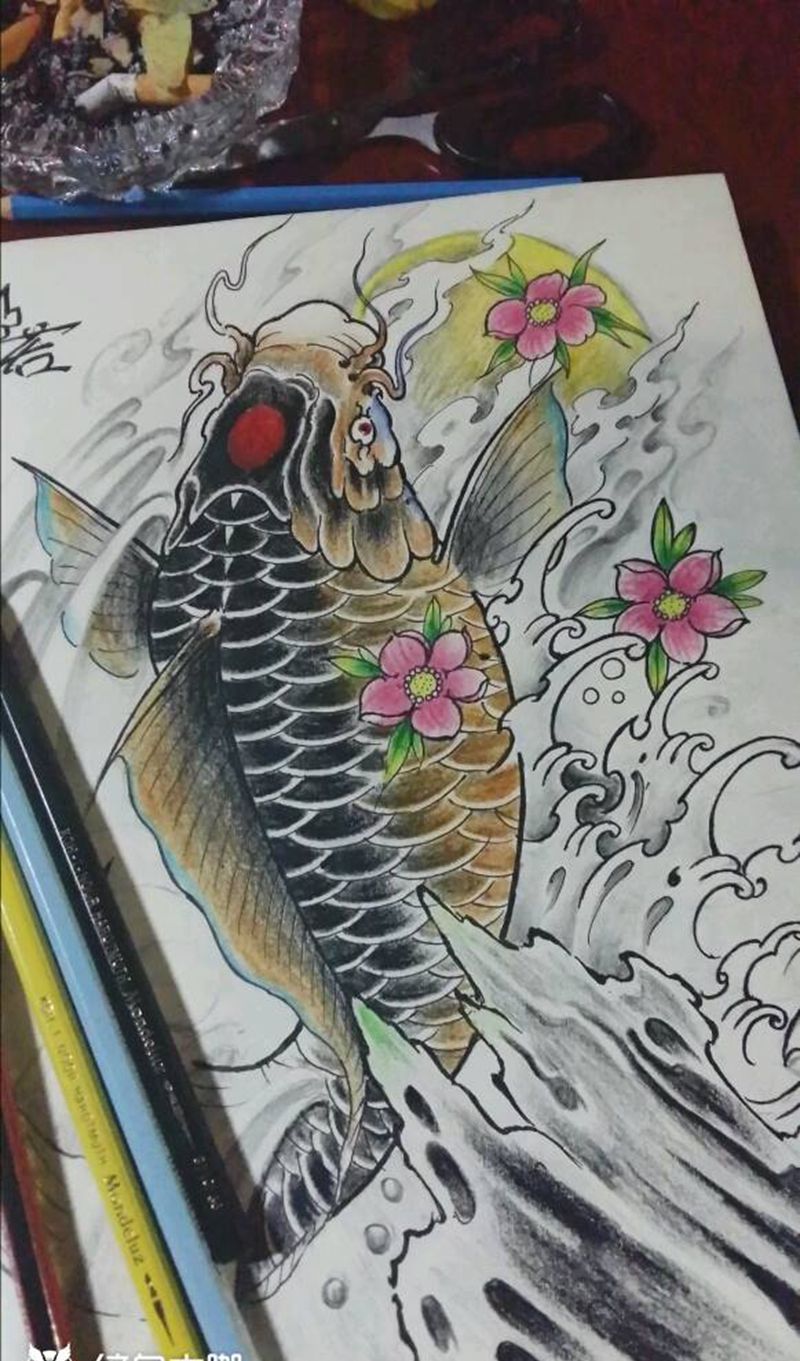 樱花锦鲤纹身图片