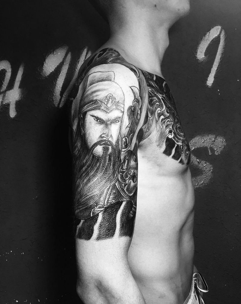 半甲遮盖纹身图片