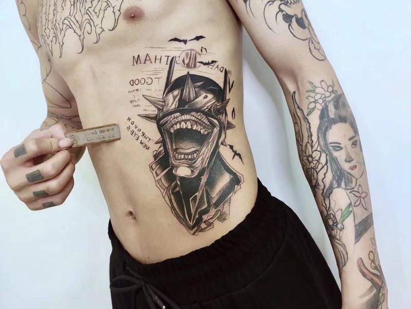 上身效果图vs原图纹身图片_New School纹身图案