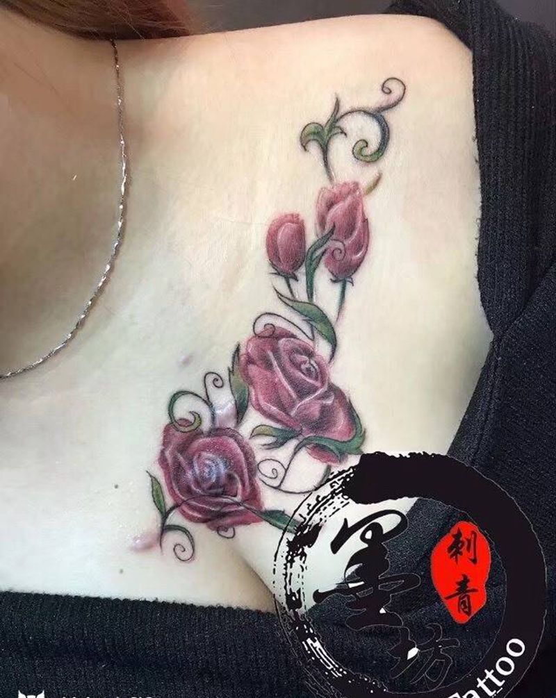 花纹身图片_成品胸部植物原创纹身图案