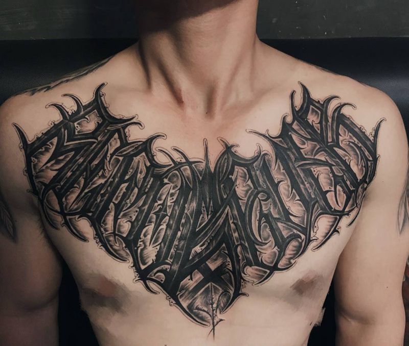 花体字纹身图片_胸部花体字纹身图案