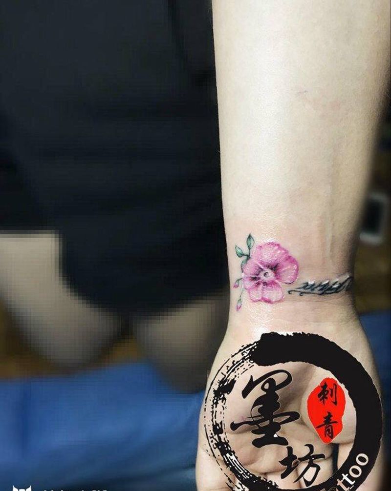 花纹身图片_成品手臂清新植物纹身图案