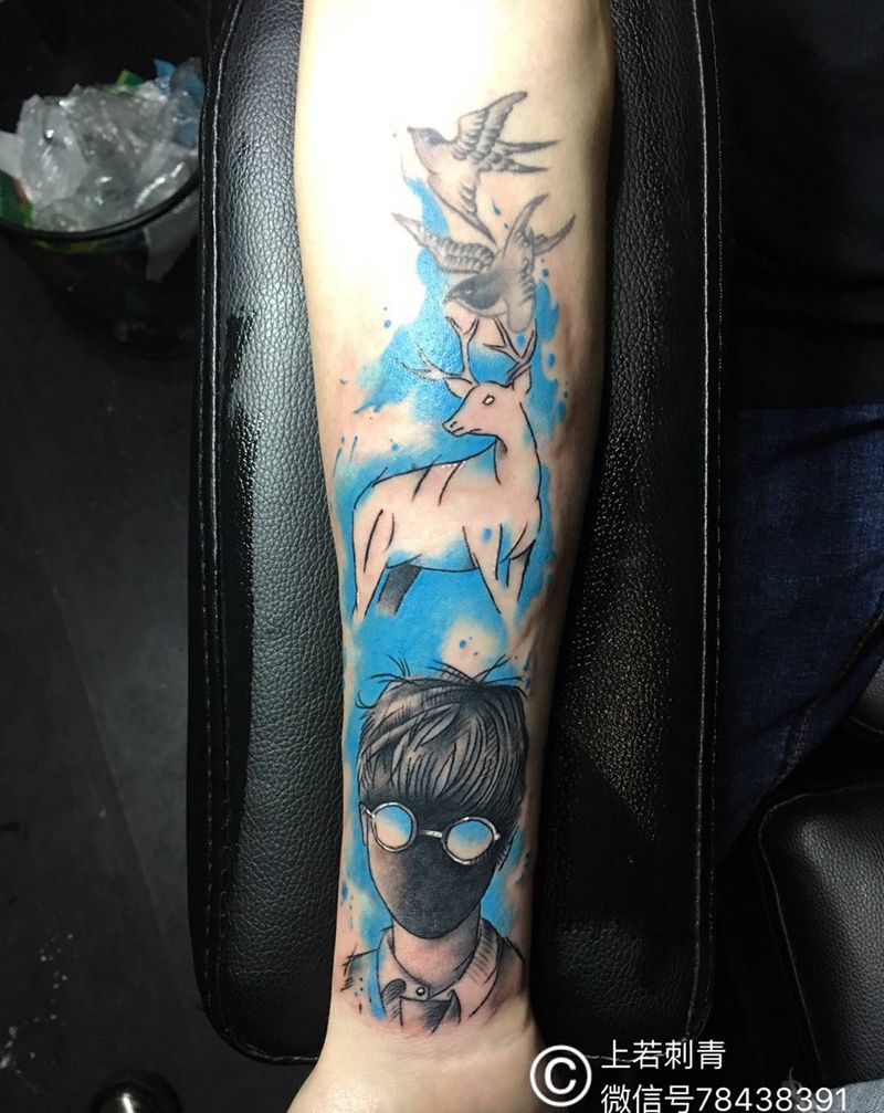 蓝色忧郁纹身图片