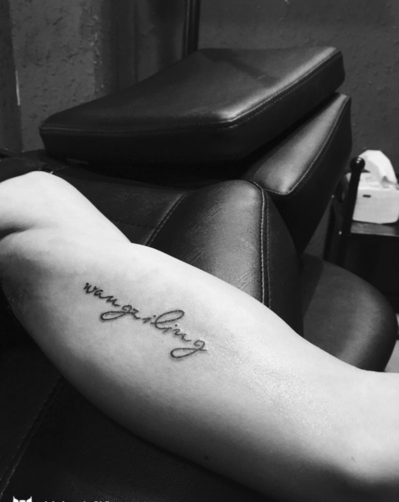 花体英文纹身图片