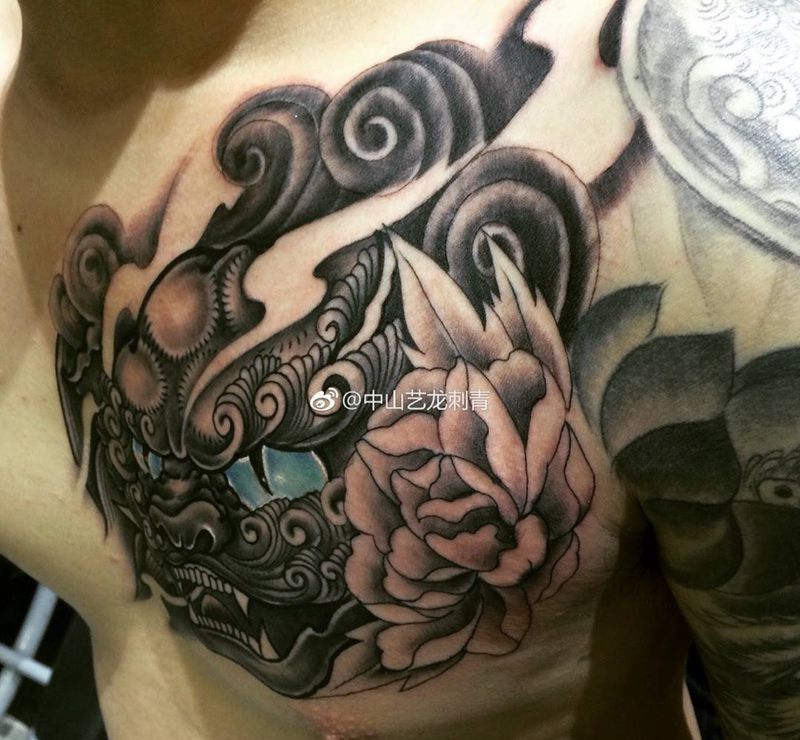 传统：唐狮纹身图片_成品胸部传统鬼神原创纹身图案