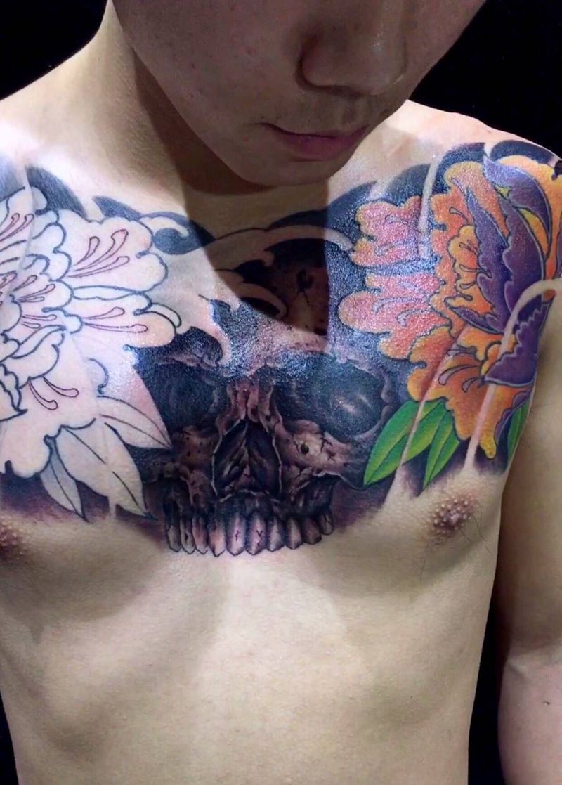 传统花胸（未完成）纹身图片