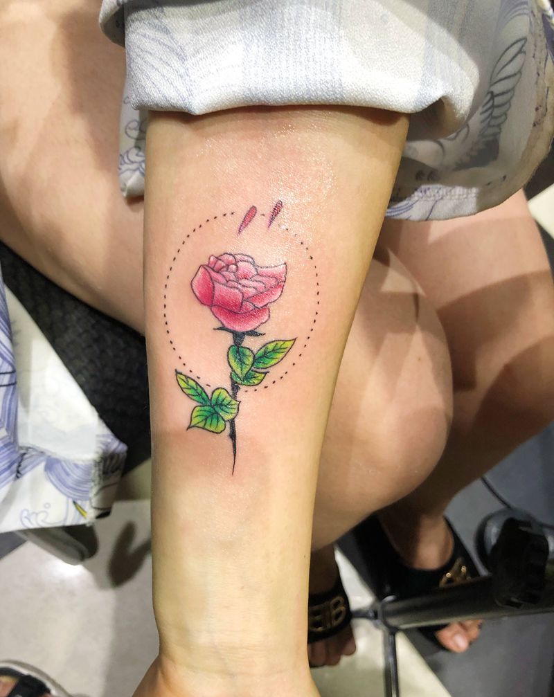 小花纹身图片_手臂纹身图案