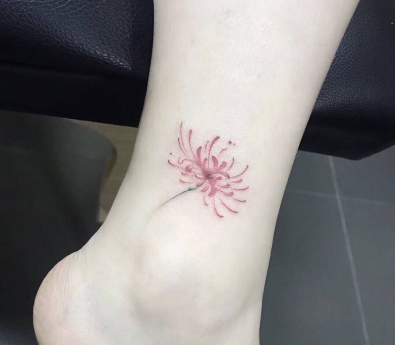 花纹身图片_腰部腿部纹身图案