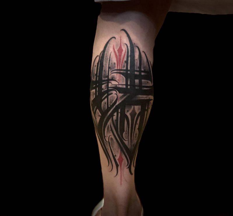 生肖纹身图片_脚部花体字纹身图案