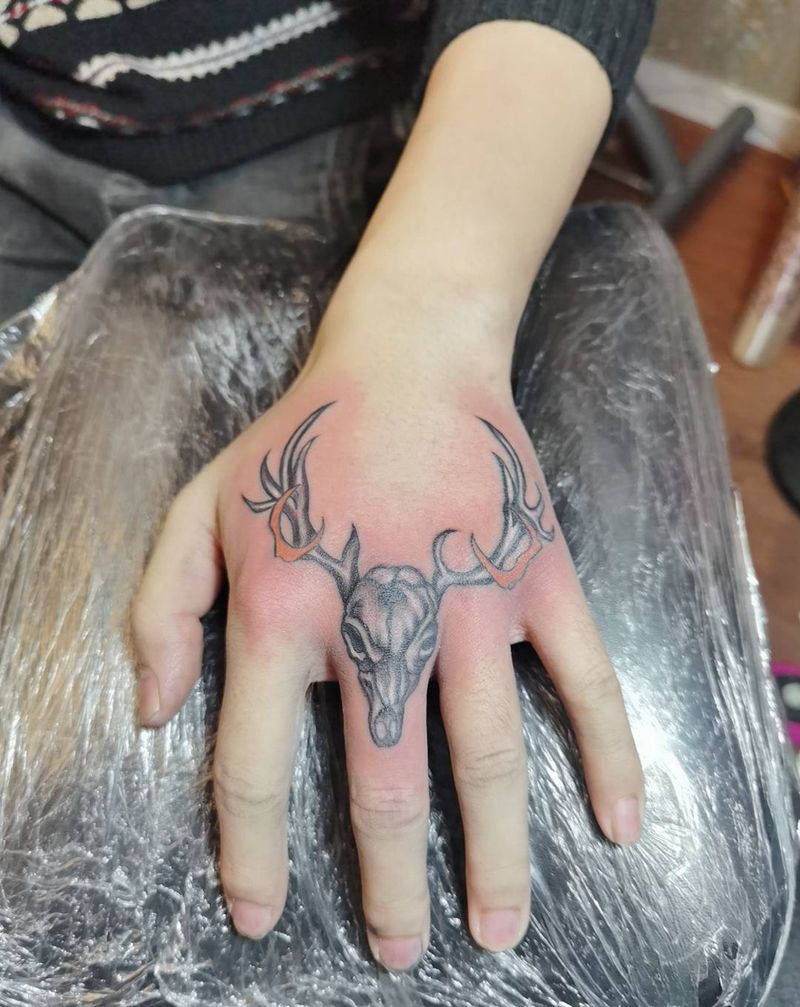 手指纹身纹身图片_手部纹身图案