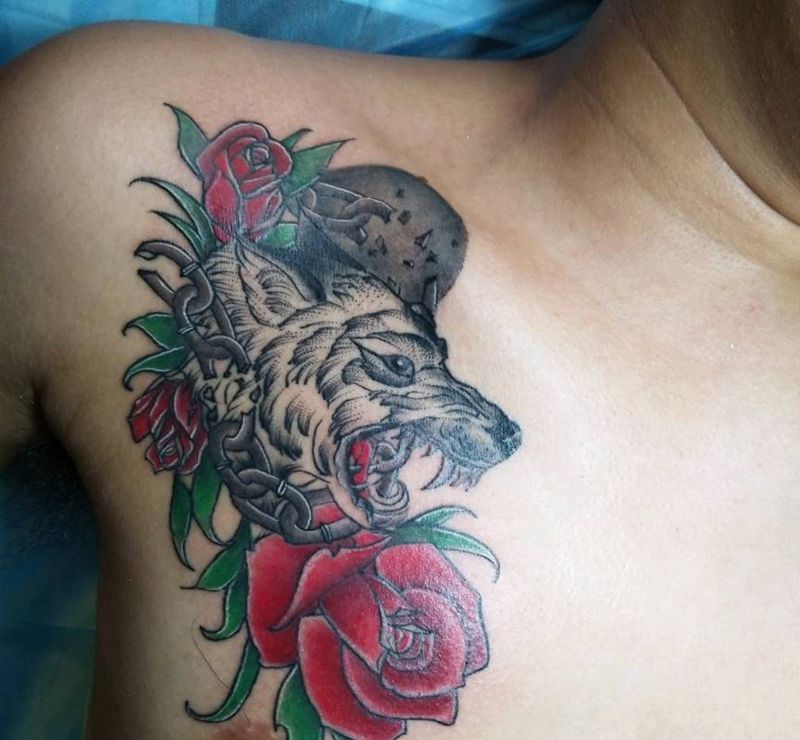 玫瑰狼头纹身图片