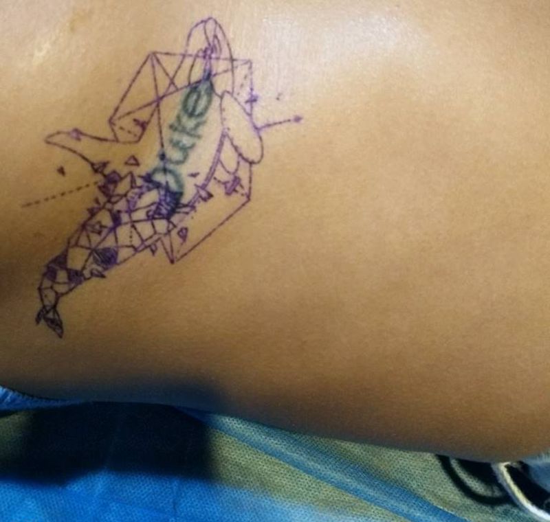 鲸鱼遮盖纹身图片