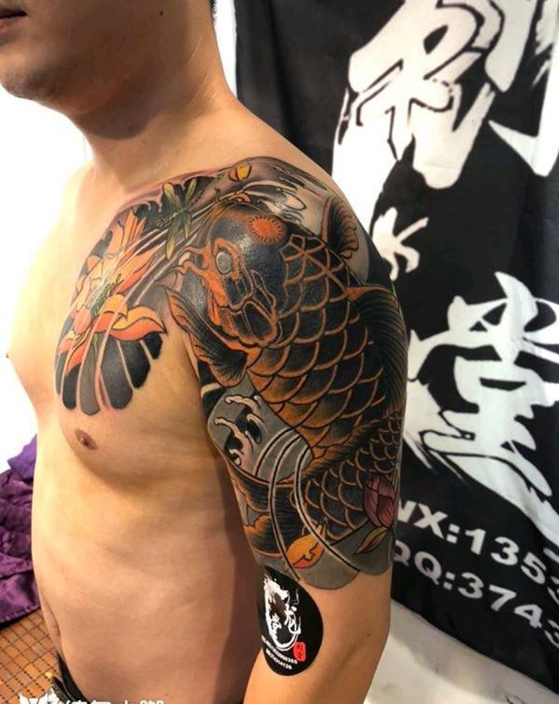 暴力遮盖半甲纹身图片_手臂新传统纹身图案