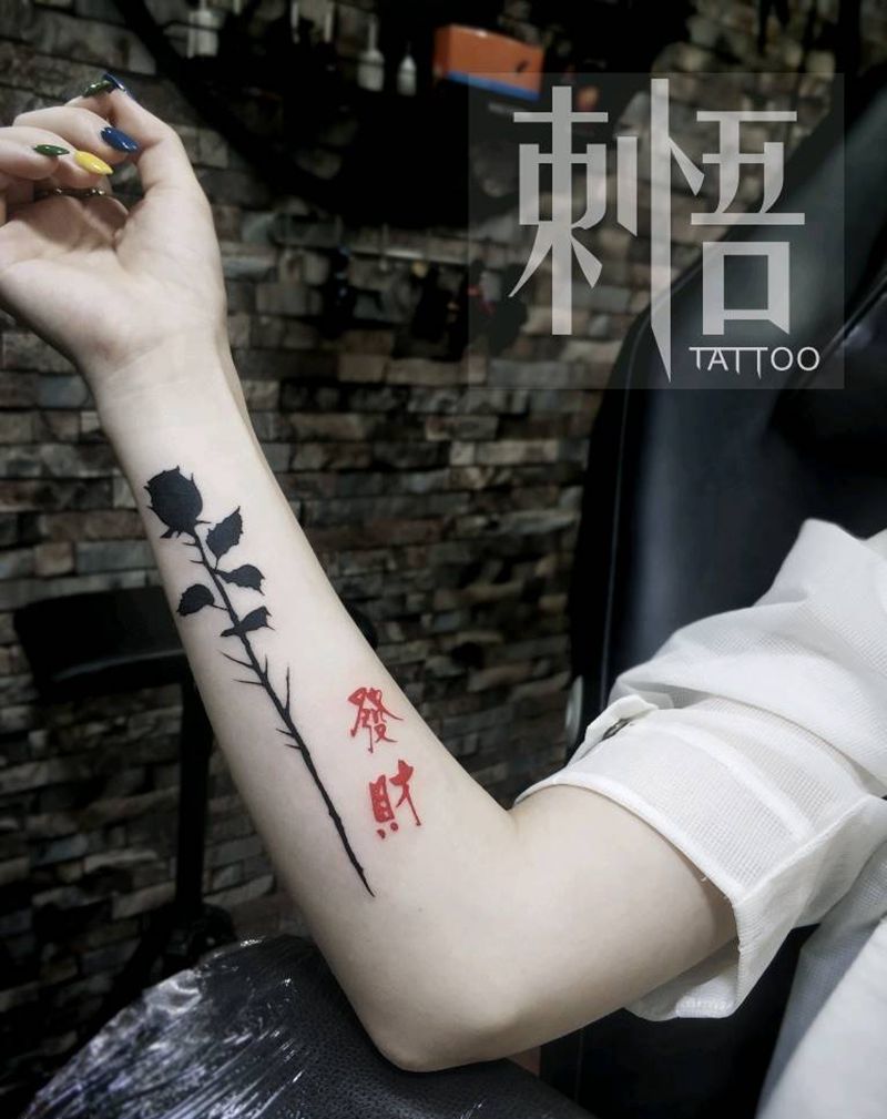 简纹身图片_手臂纹身图案