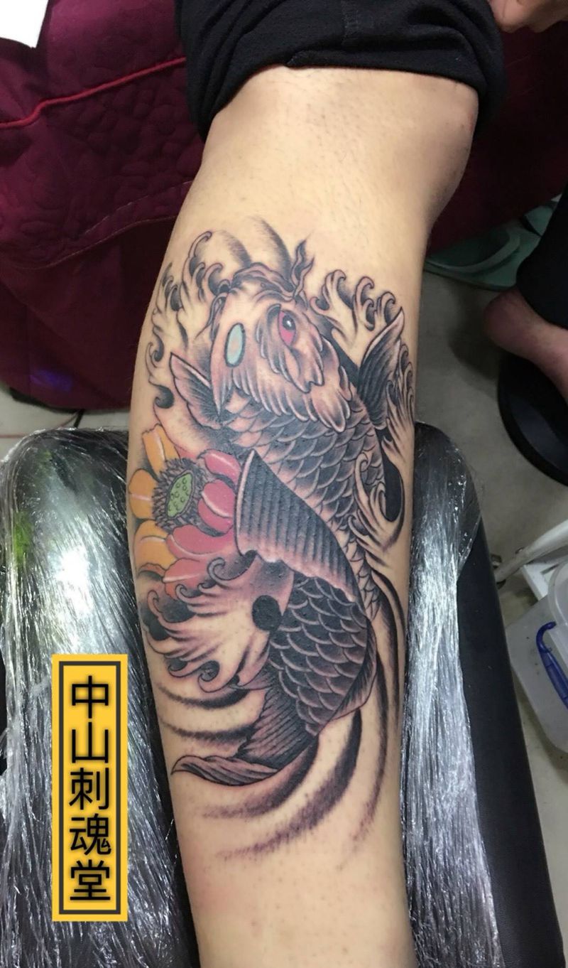 鲤鱼纹身图片
