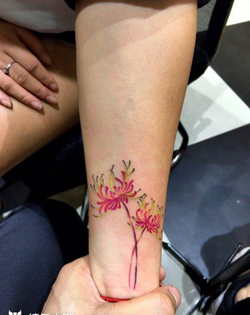 彼岸花一枚纹身图片