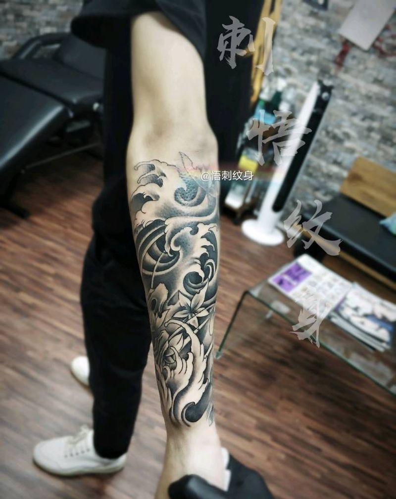 浪花小臂纹身图片