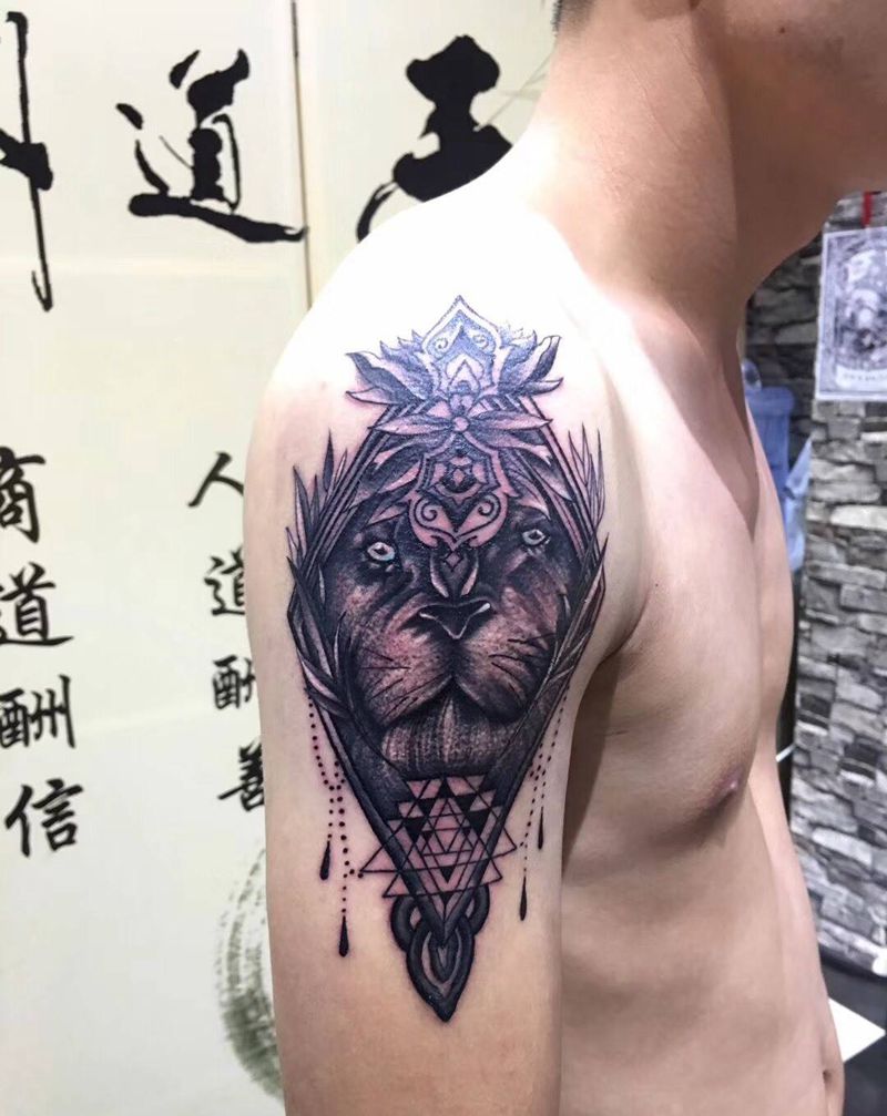 狮子纹身图片_欧美动物成品纹身图案