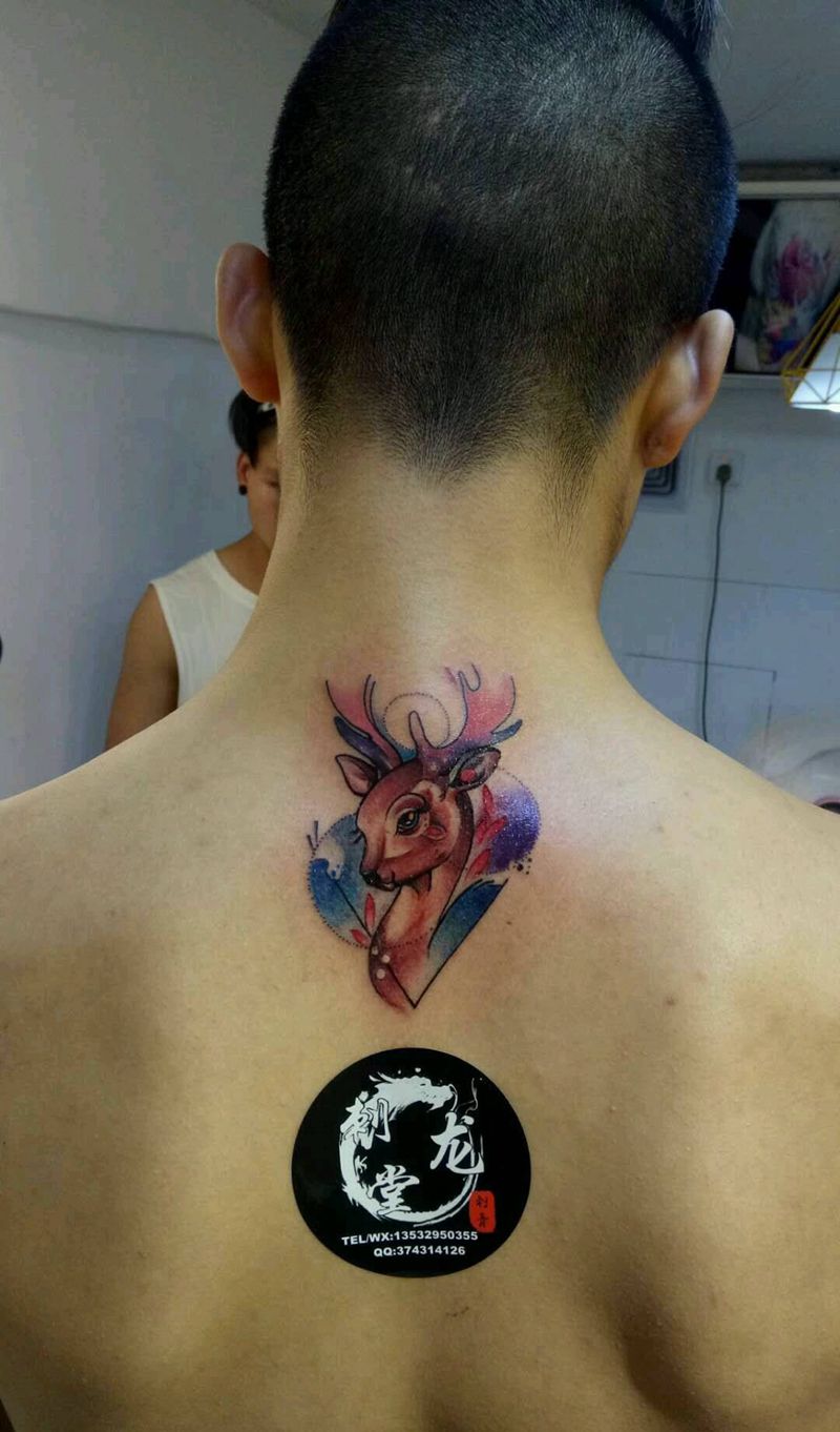 小鹿纹身图片