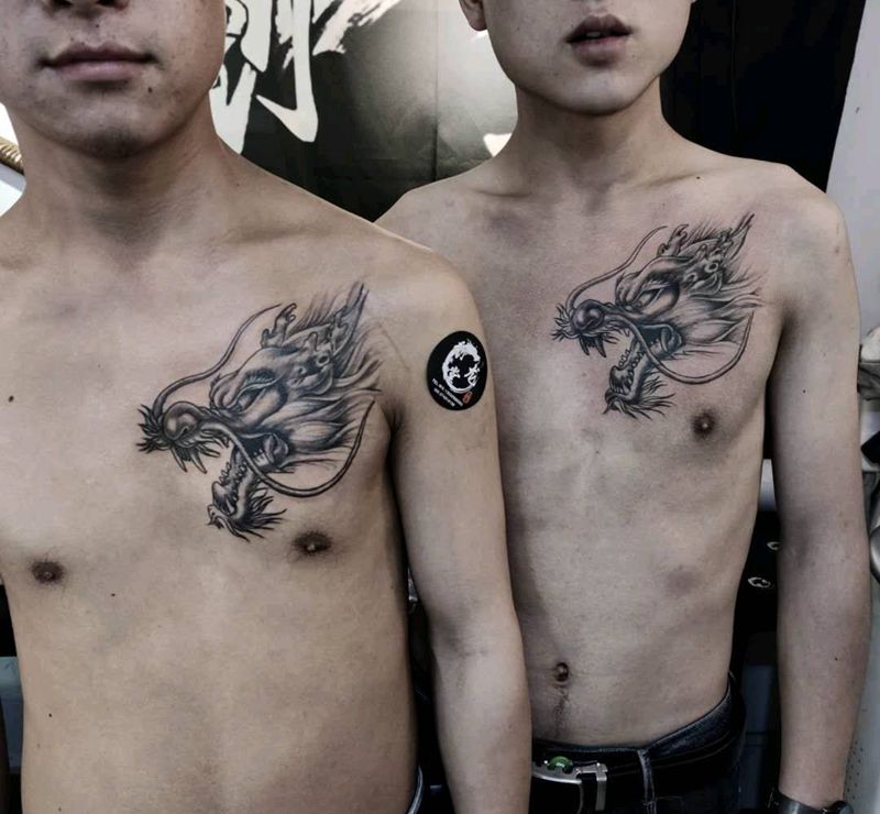 龙头纹身图片_胸部纹身图案