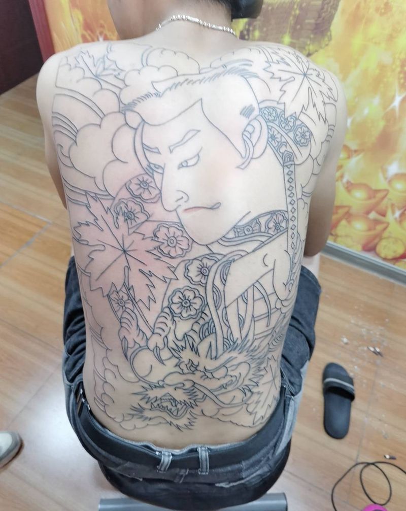 下次上色未完成纹身图片_背部老传统纹身图案