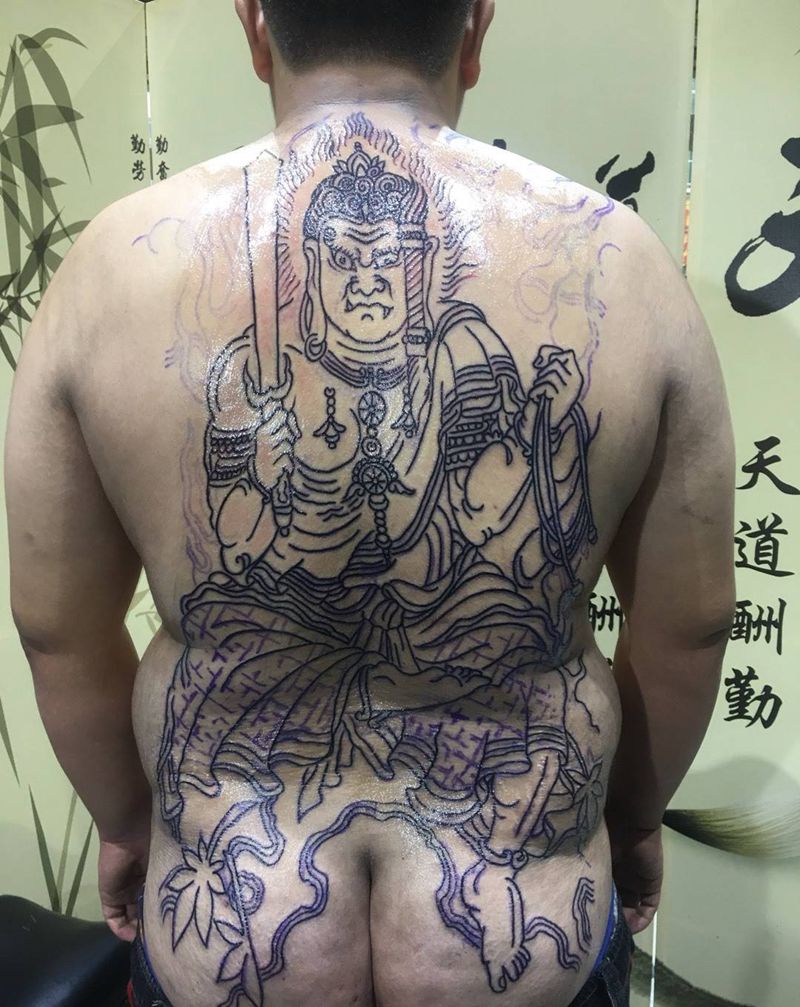 满背 不动明王（线条）纹身图片