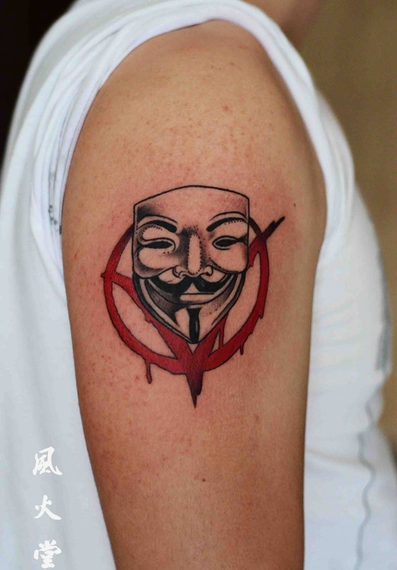 V字面具纹身图片_成品手臂欧美人物纹身图案