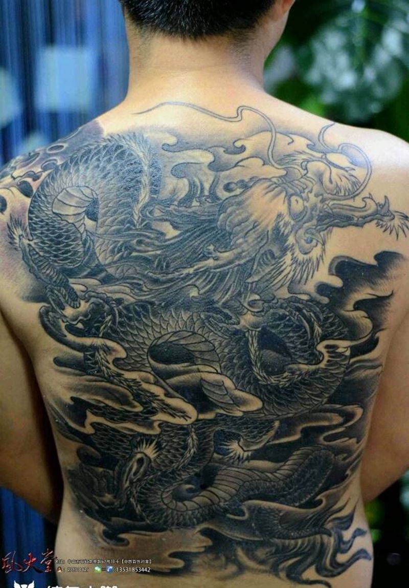 满背龙遮盖纹身纹身图片_背部传统动物鬼神成品纹身图案