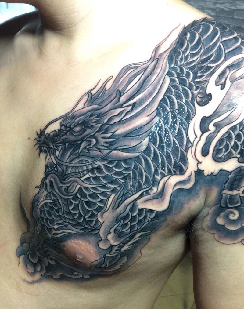 过肩麒麟纹身图片