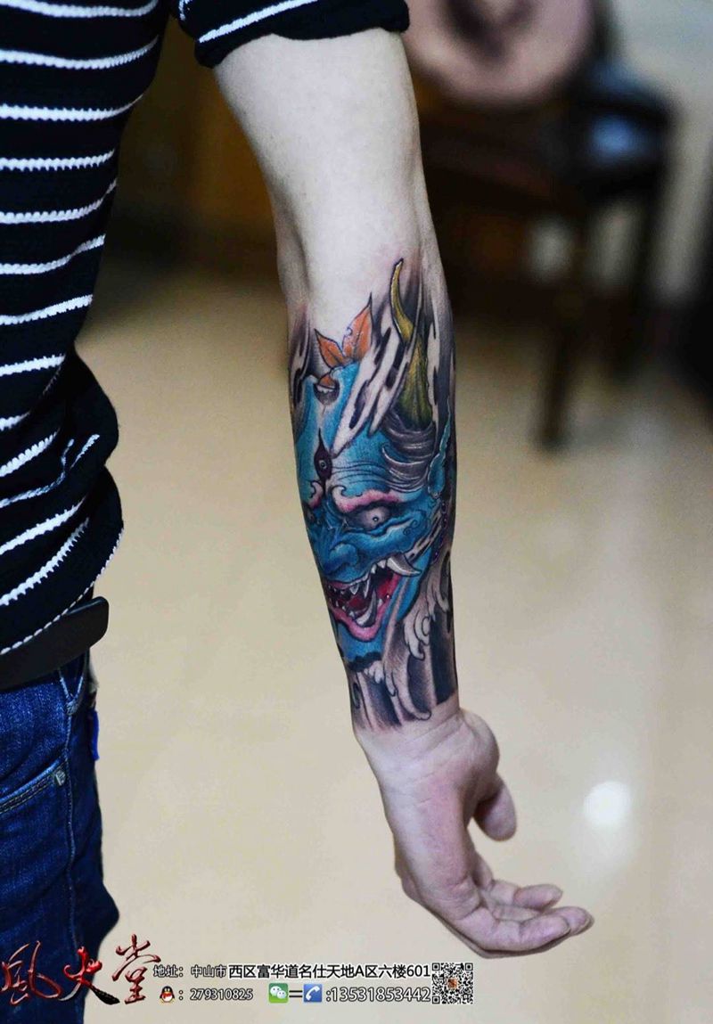 般诺接小臂纹身图片_成品手臂传统鬼神纹身图案