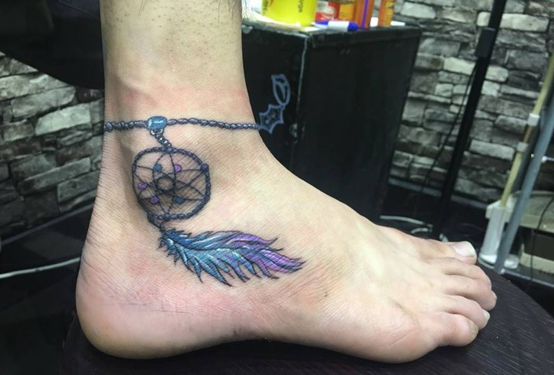 帅哥踏梦纹身图片