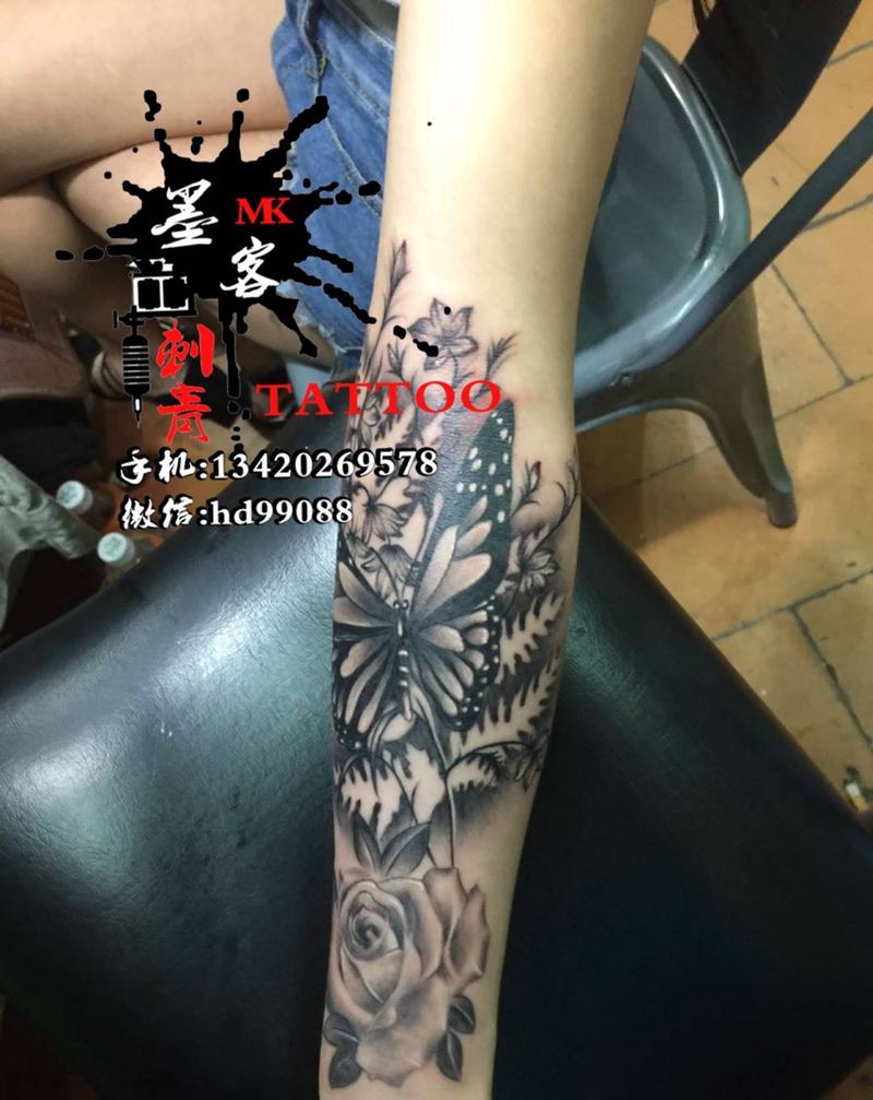 黑灰小臂纹身图片