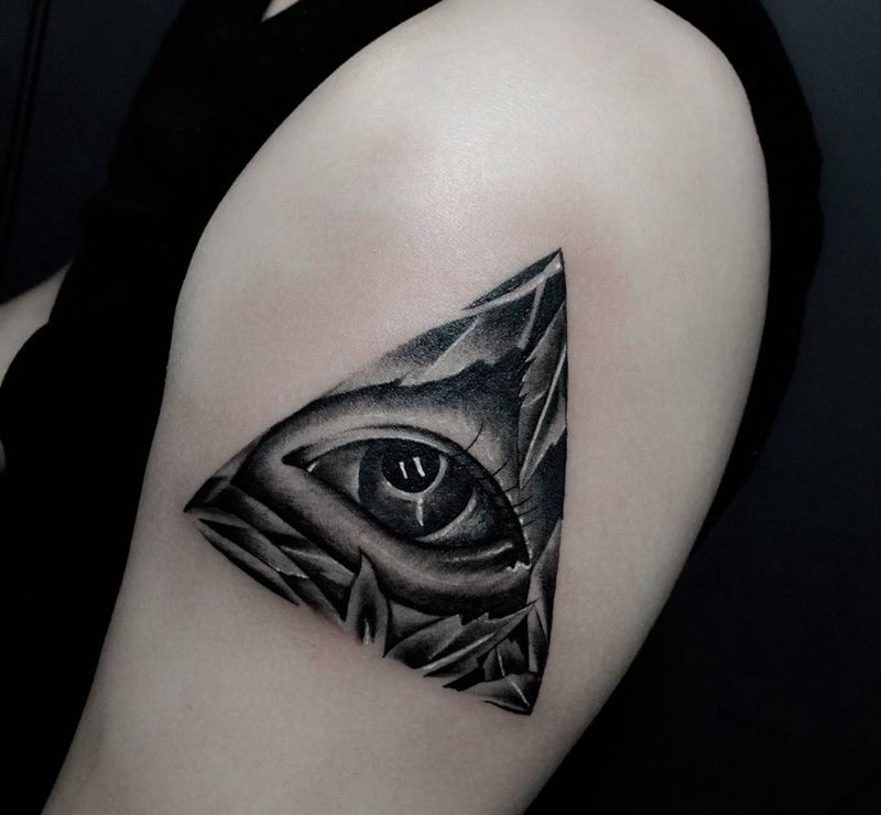 上帝之眼纹身图片