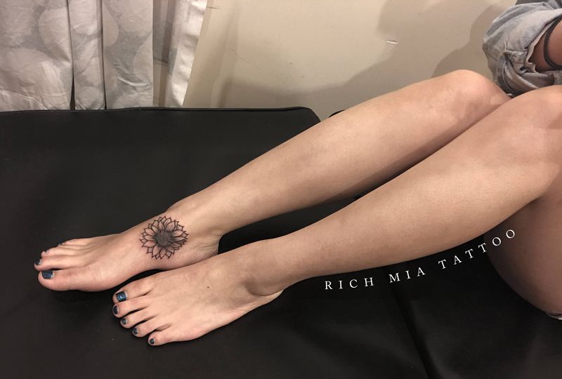 -纹身图片_脚部纹身图案