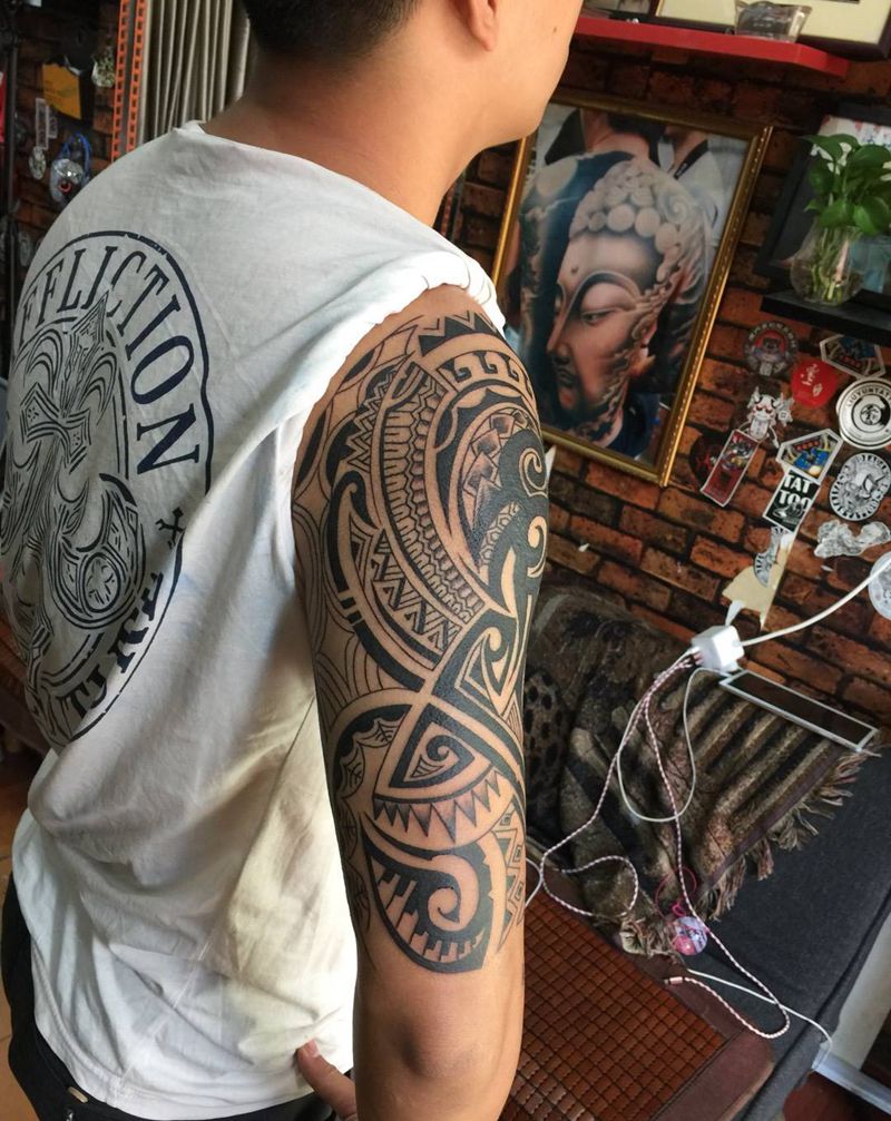 修改玛雅图腾包臂纹身图片