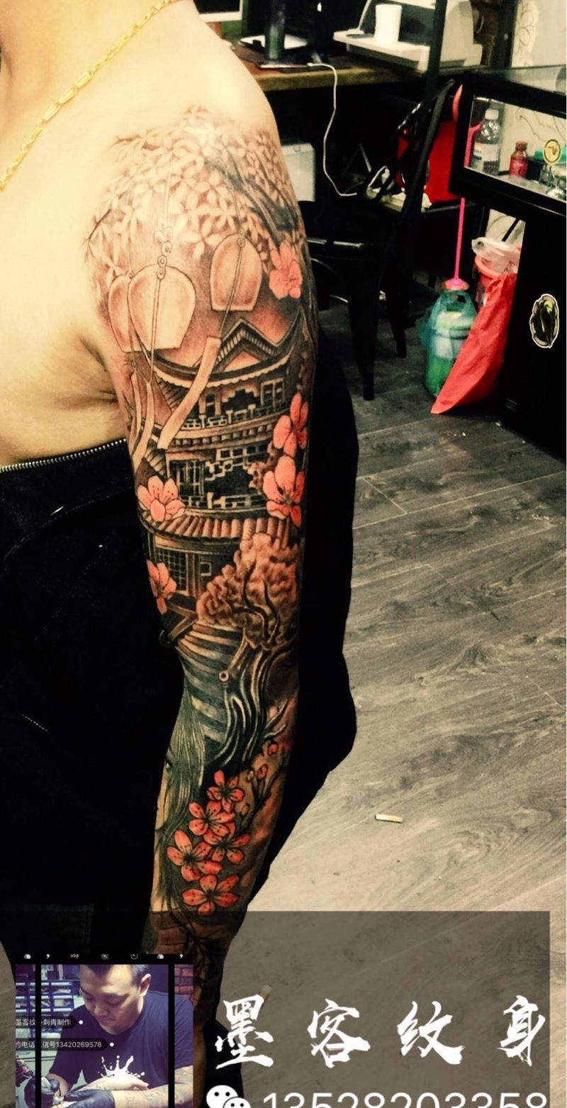 遮盖添加花臂纹身图片