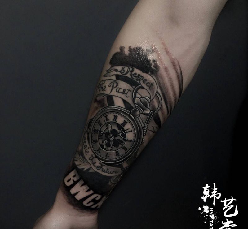 欧美时钟  •   欧阳作品纹身图片