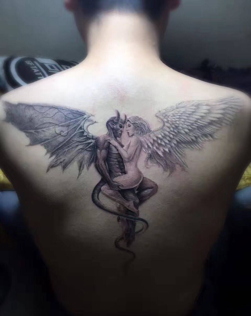 恶魔天使纹身图片_欧美鬼神成品背部纹身图案
