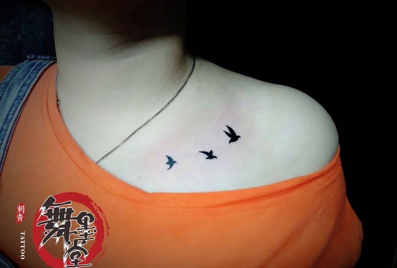 锁骨系列纹身图片