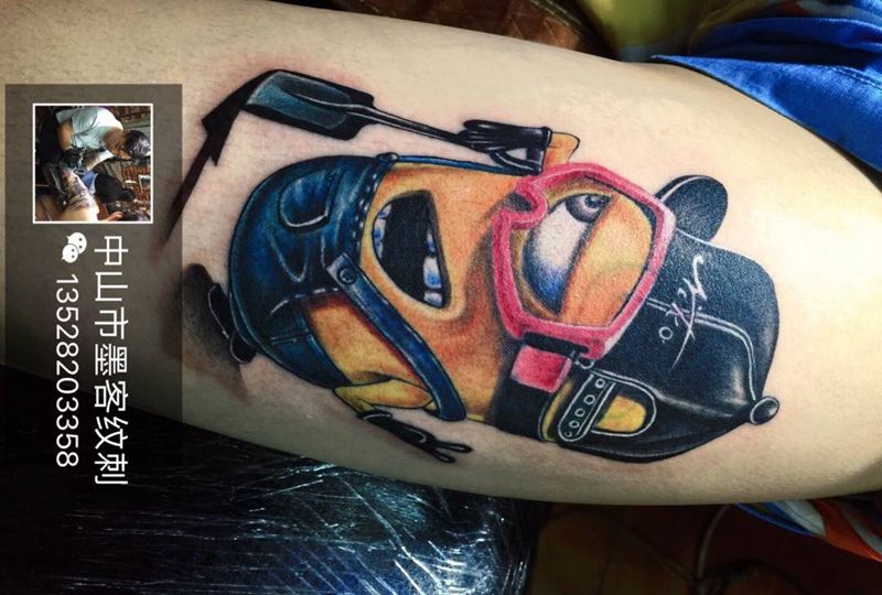 小黄人纹身图片