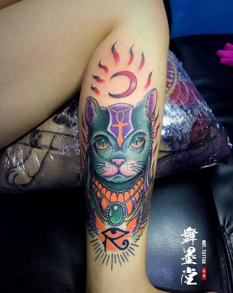 小腿·古埃及猫咪女神贝斯特纹身图片