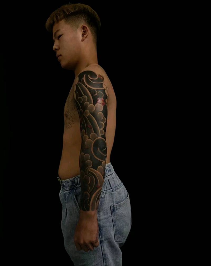 老传统花臂纹身图片_手臂老传统纹身图案