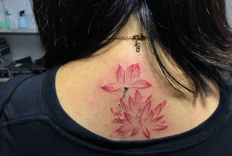 荷花纹身图片