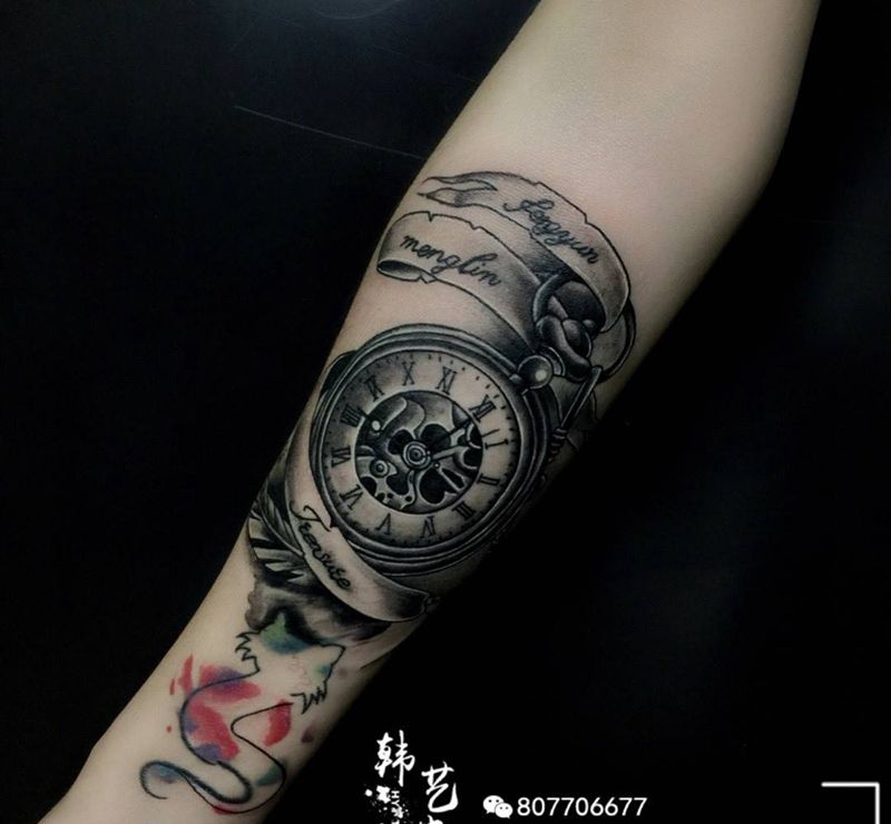 指南针纹身图片